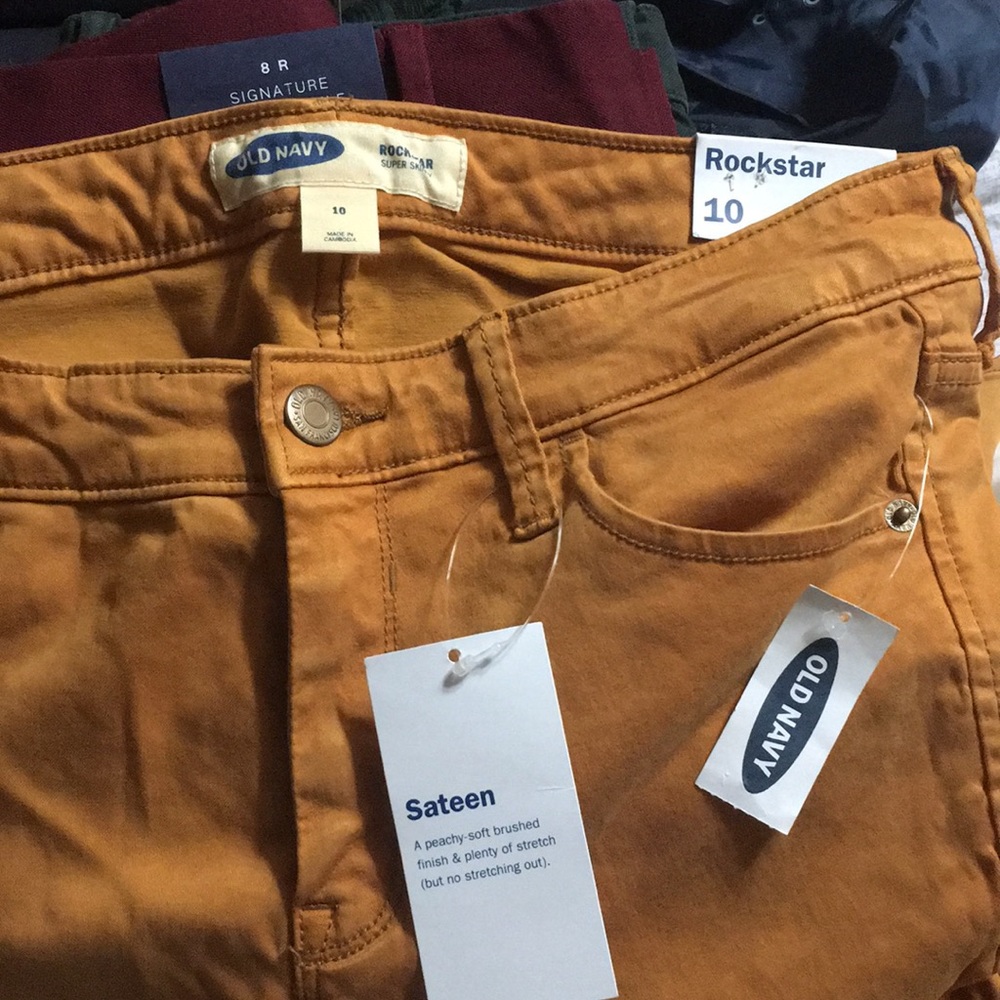 NWT yellow old navy rockstar jeans